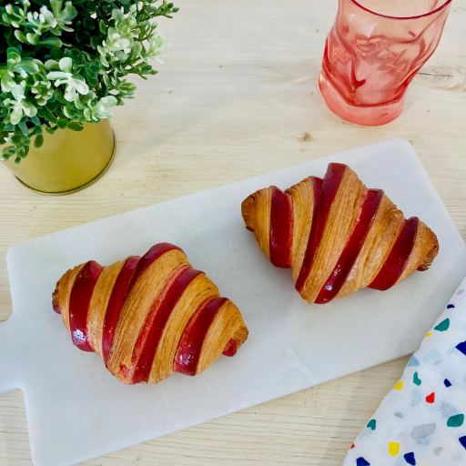 Croissant Signature à la Framboise