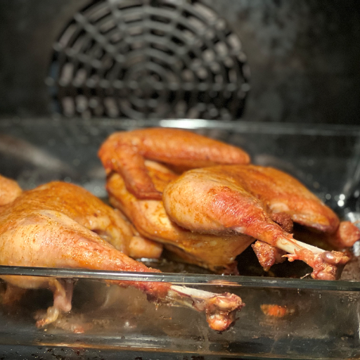 Buy Bio Hähnchen, halb - Local Products | CrowdFarming