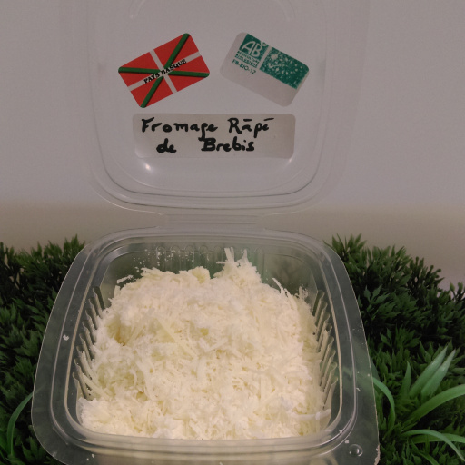 Fromage râpé au LAIT CRU ENTIER de brebis